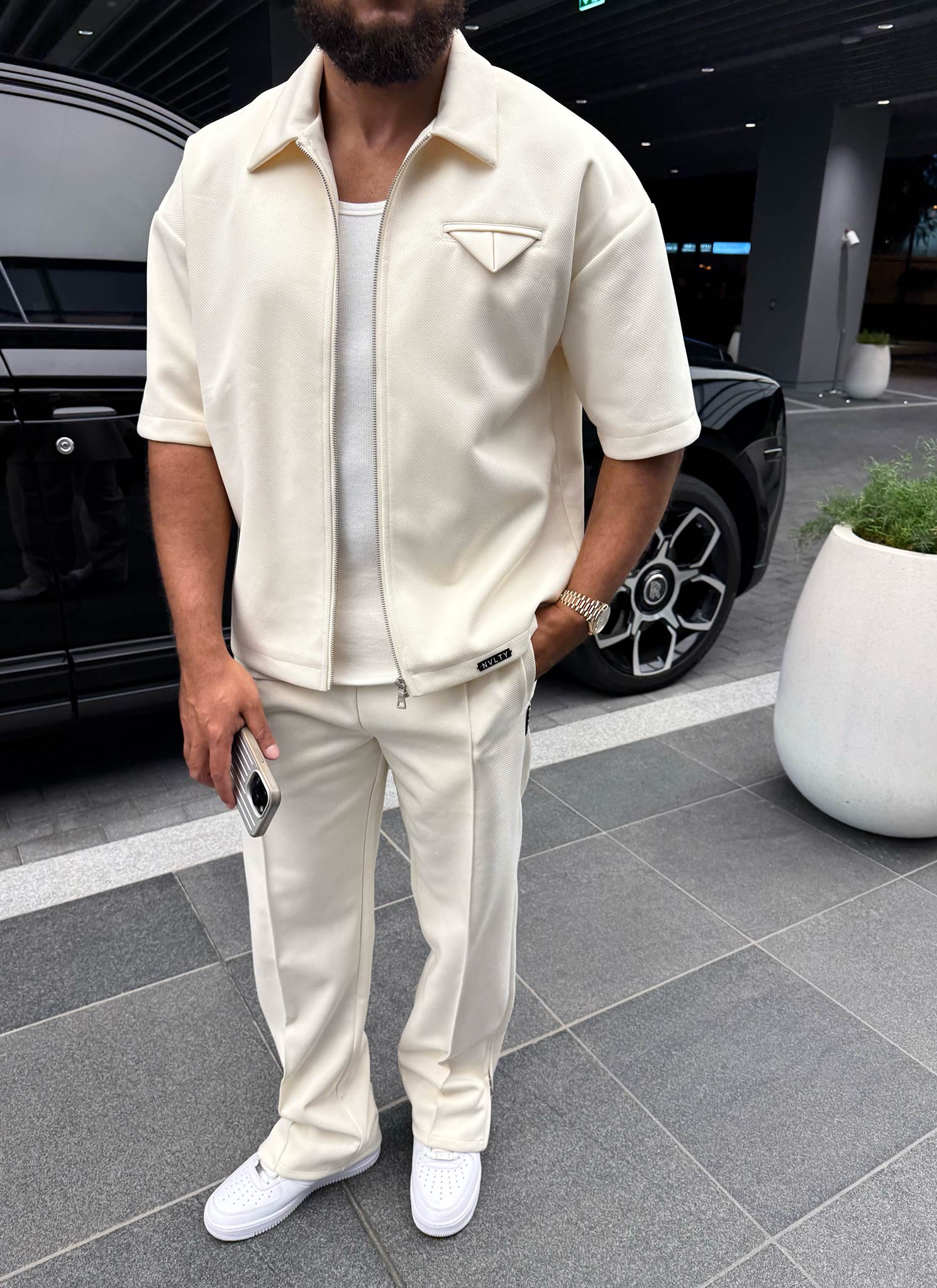 Thumbnail 12